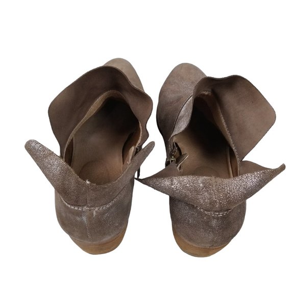 Seychelles "Snare" Metallic Pewter Ankle Booties Sz 8.5 - Picture 7 of 10